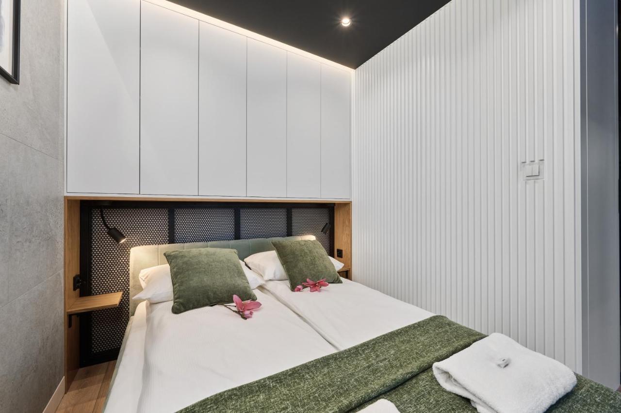 Lux Apartment Browary Wroclawskie By Noclegi Renters Exteriör bild